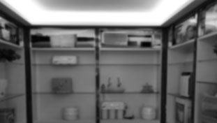 只會(huì)叫你開(kāi)專(zhuān)賣(mài)店，而且多數(shù)以家電模式銷(xiāo)售，且模式不成熟。